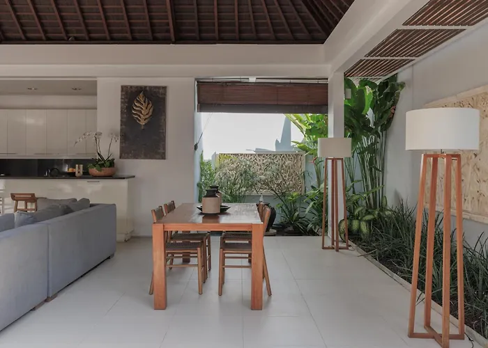 Chandra Bali Villa *